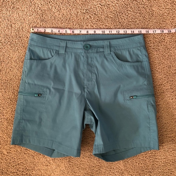 Teal Columbia Cargo Shorts - Picture 7 of 9